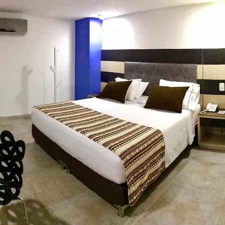 Hotel Parque 70